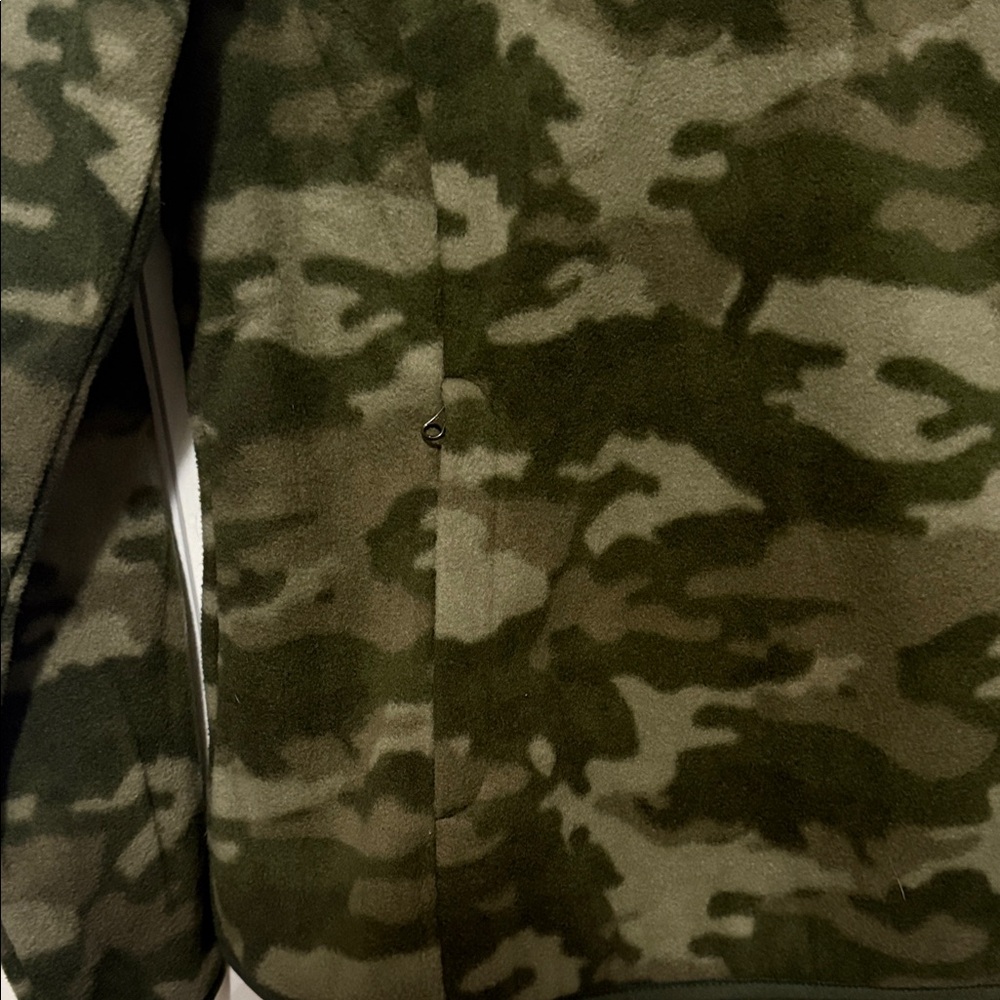 Amazon Essentials Women’s Camo Green Quarter-Zip Fleece Pullover – Size M NWT - Picture 3 of 8